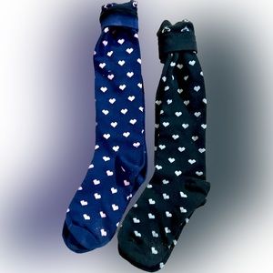 😊 5 FOR 15 😊 Two pairs of knee high heart socks.